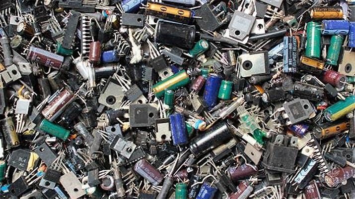 Mixed electronic components scrap