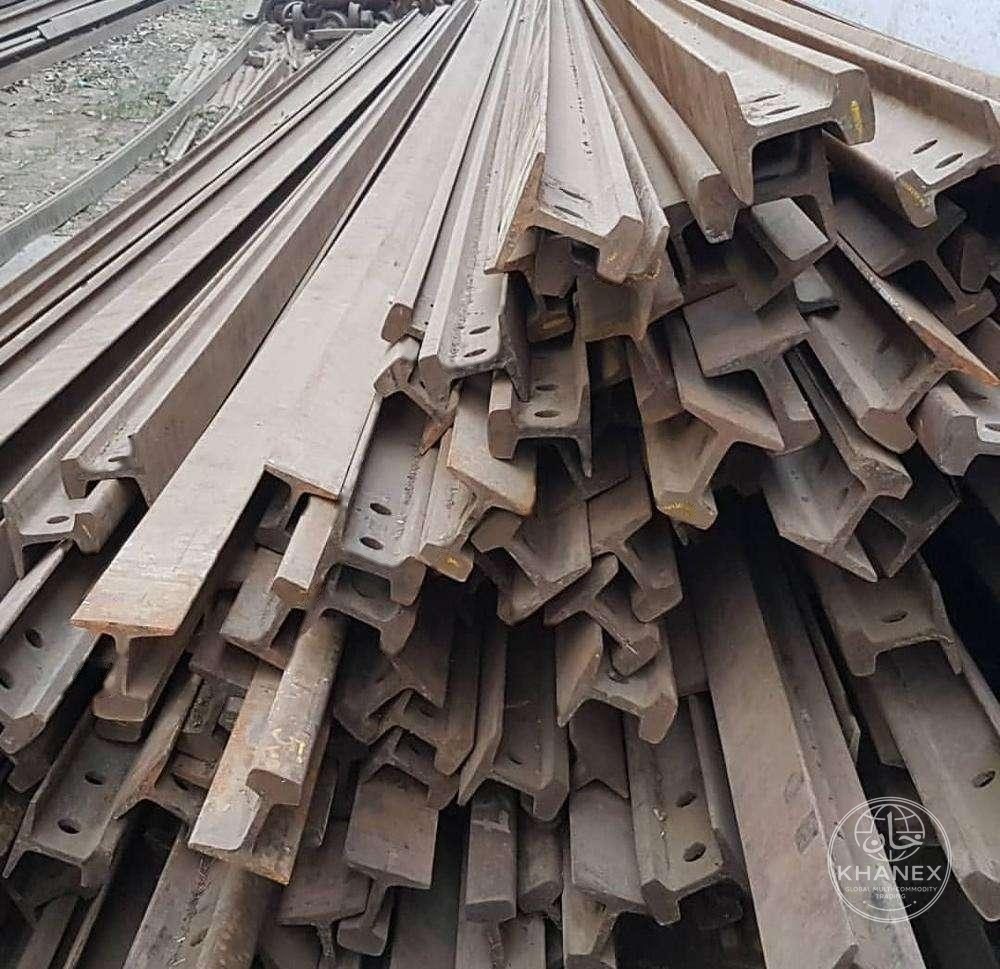 Rail scrap sections