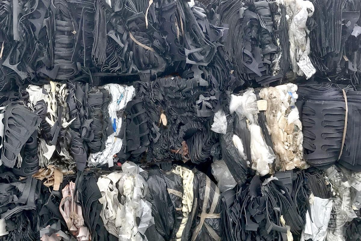 Industrial off-cut rubber scrap